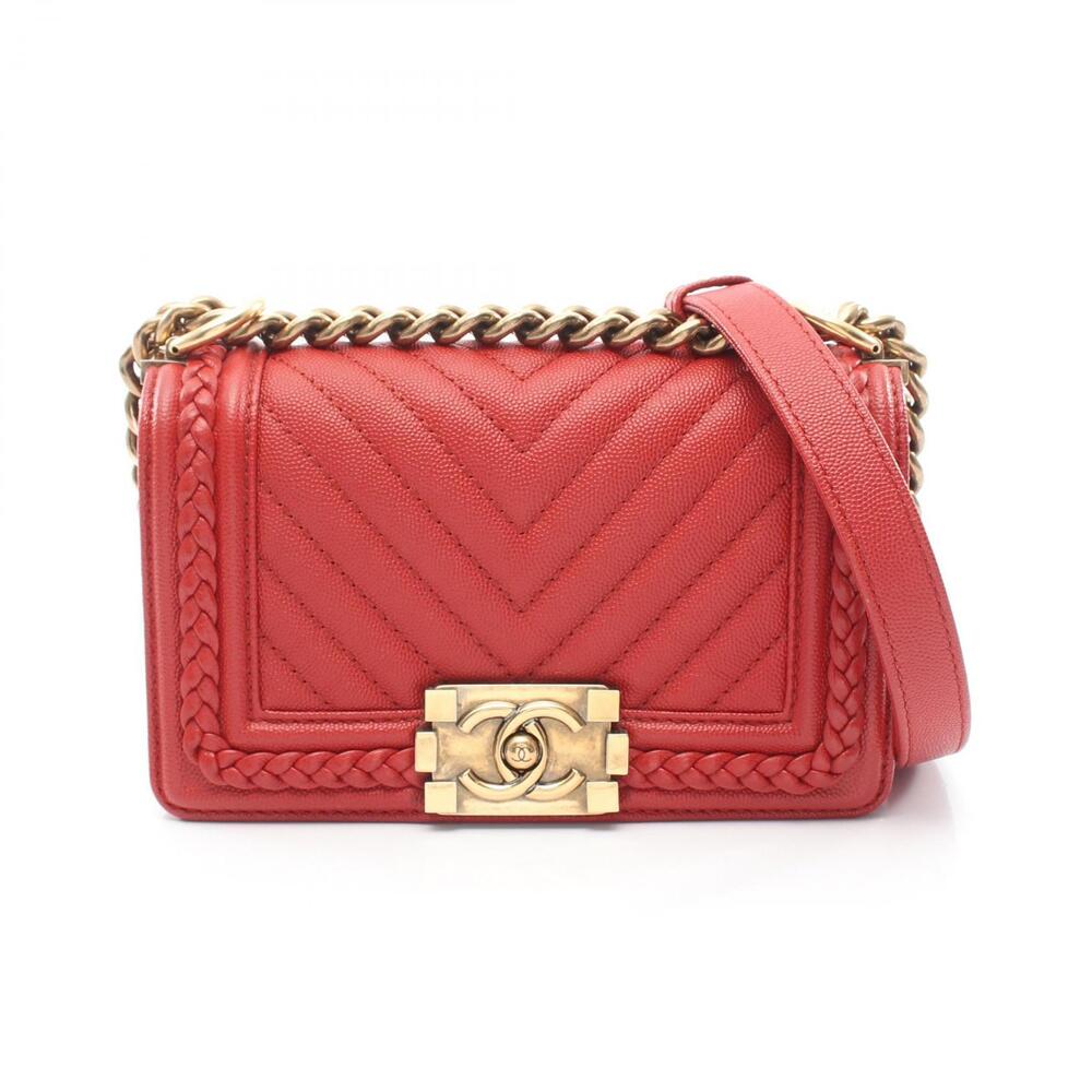 Chanel Boy Chevron V stitch Shoulder Bag Caviar Skin Grained Calfskin Red
